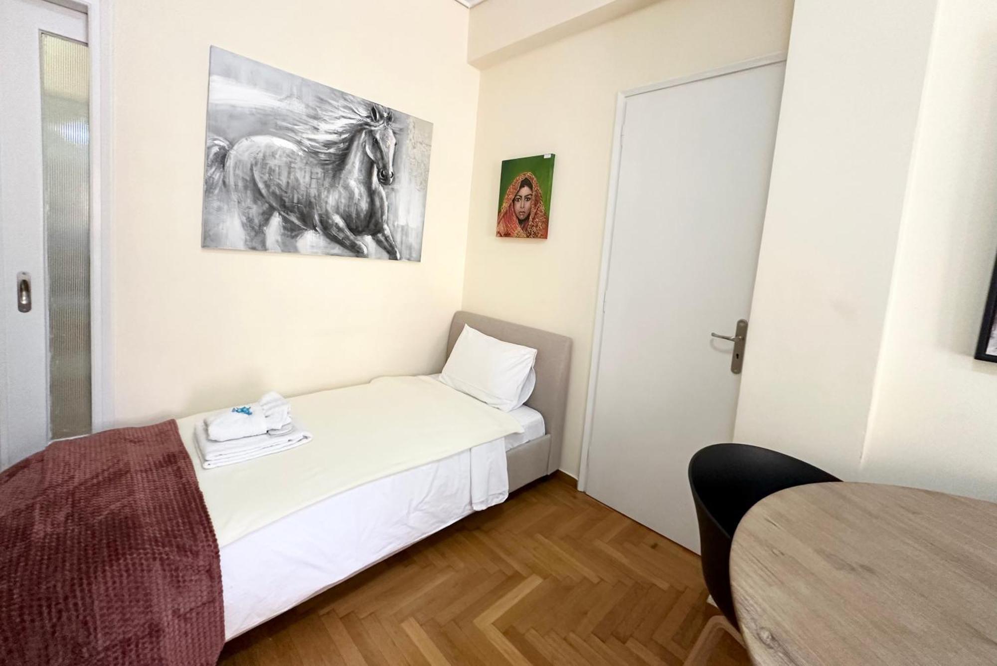 Harokopio Apartment In Афіни Екстер'єр фото